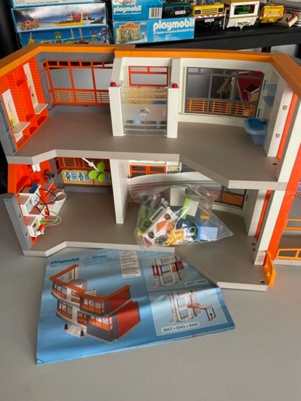 h&ocirc;pital p&eacute;diatrique 40 euros Jeux / jouets