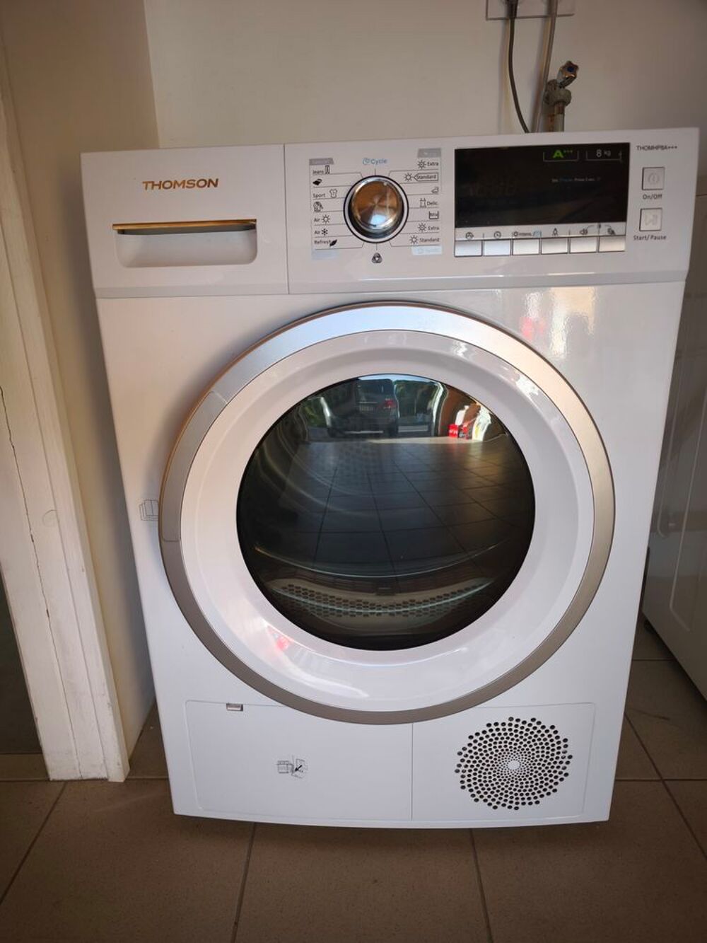 S&egrave;che Linge Thomson.
Electroménager