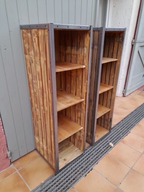 2 colonnes de rangement brutalistes
245 Le Thor (84)