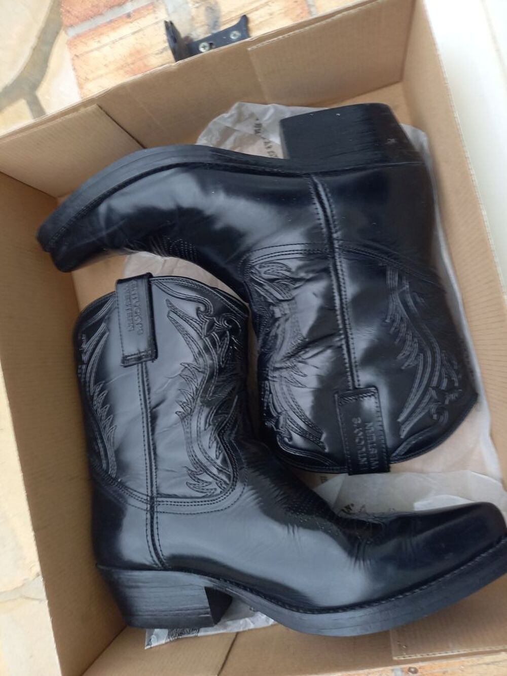 Bottes Santiag homme, Kentucky Western, 43, tr&egrave;s bon &eacute;tat. Chaussures