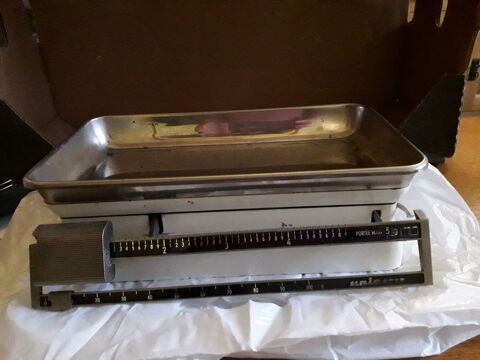 BALANCE ANCIENNE. 5 Fr�vent (62)