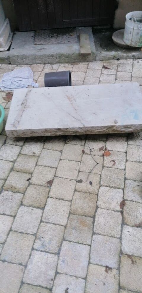 pierre polie 29 Faverges (74)