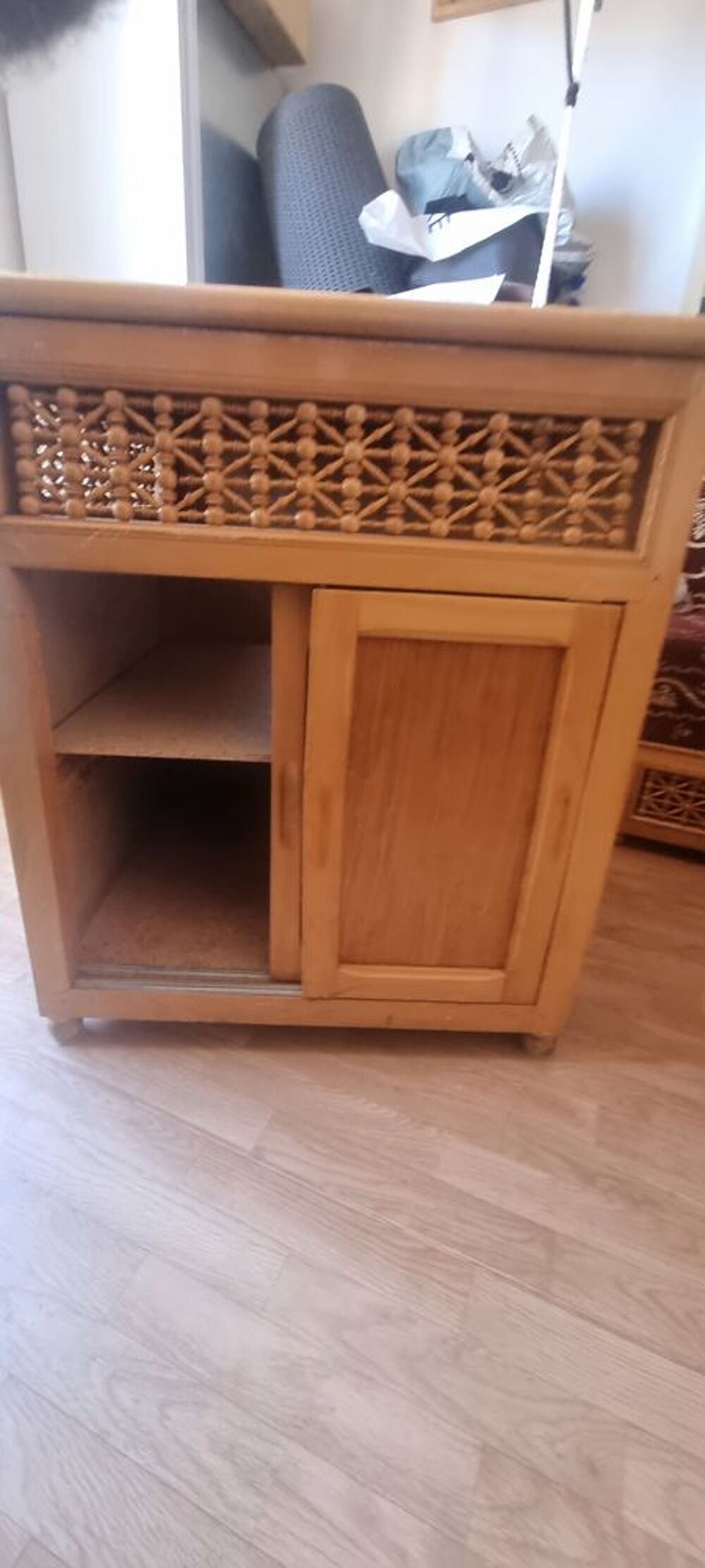 table avec rangements Meubles