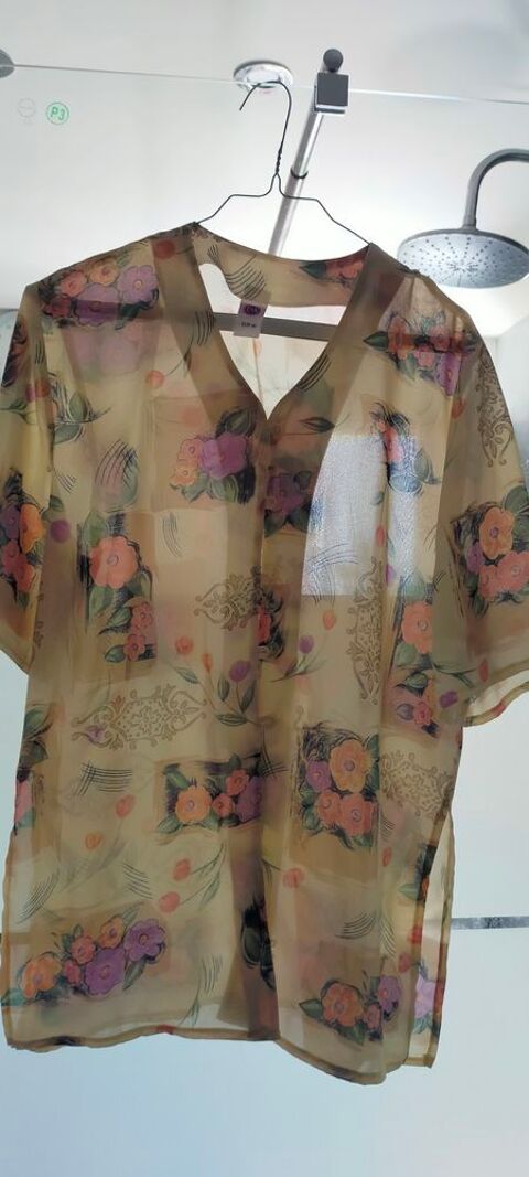 chemisier à fleurs C&A taille 40 8 Savigny-sur-Orge (91)