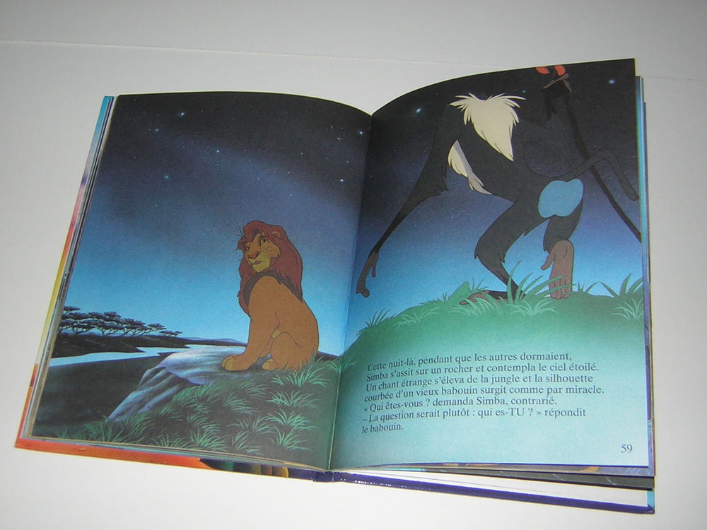 2 livres Basil d&eacute;tective priv&eacute; + Le Roi Lion Livres et BD