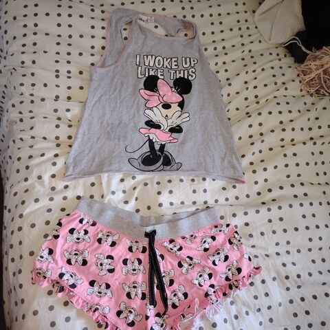 shorty et d�bardeur Mickey 6 Revest-les-Roches (06)