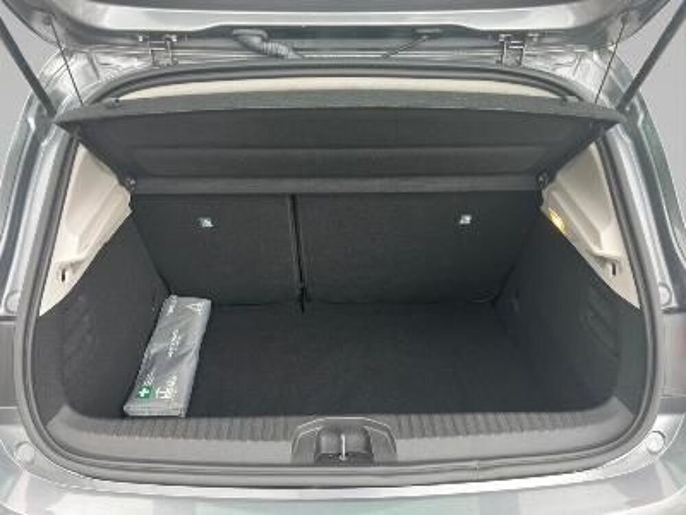 Clio V Clio E-Tech full hybrid 145 Evolution Evolution 2023 occasion 08000 Charleville-M&eacute;zi&egrave;res
