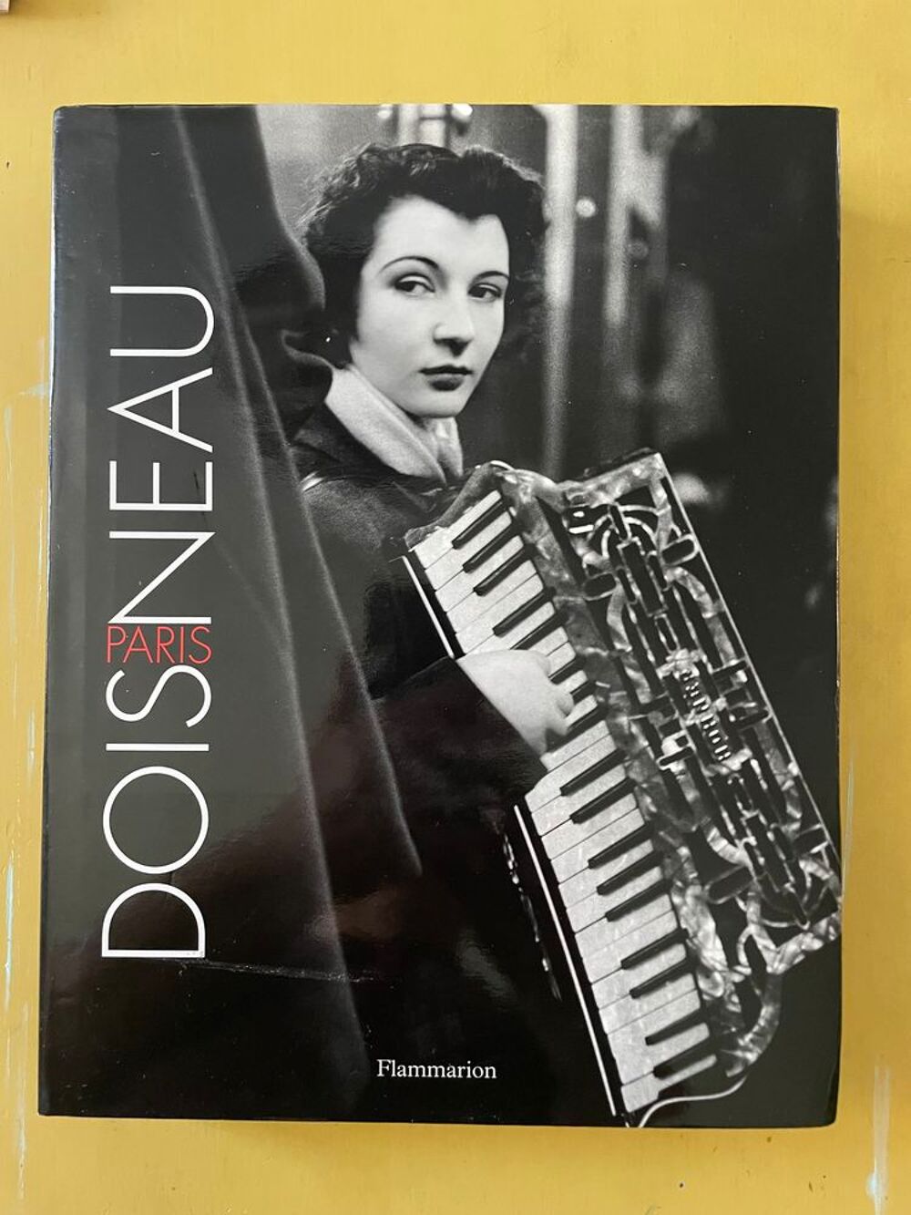 Livre DOISNEAU PARIS TBE Livres et BD