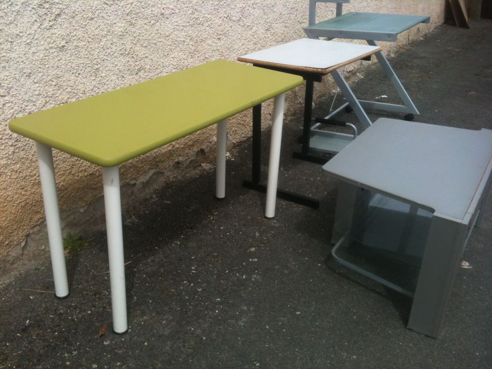 Table /bureau/ordinateur Meubles