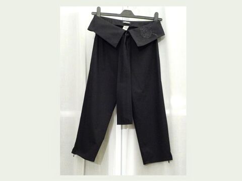 Pantacourt en Coton Noir avec son Lien � Nouer-Sin�quanone 25 Paris 15 (75)