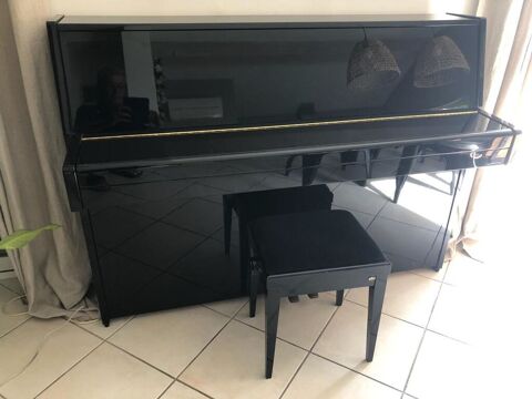 piano droit yamaha LU-101 1500 Draguignan (83)