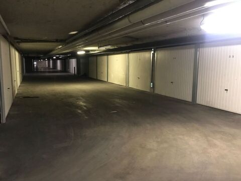  Parking / Garage  louer 24 m