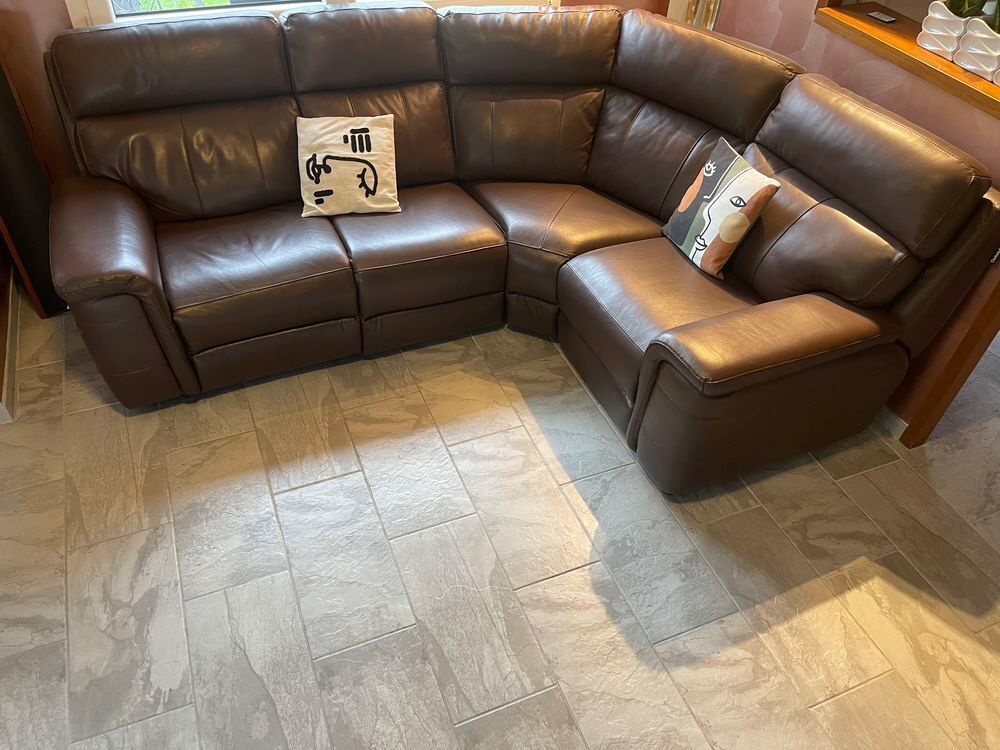 Canap&eacute; d angle en cuir Meubles