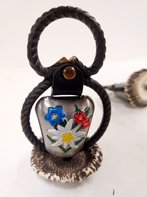 Clochette d'appel savoyarde 4 Montigny-aux-Amognes (58)