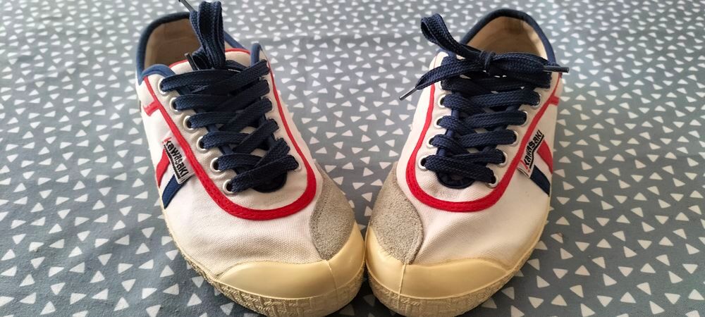 BASKETS KAWASAKI TAILLE 40 Chaussures
