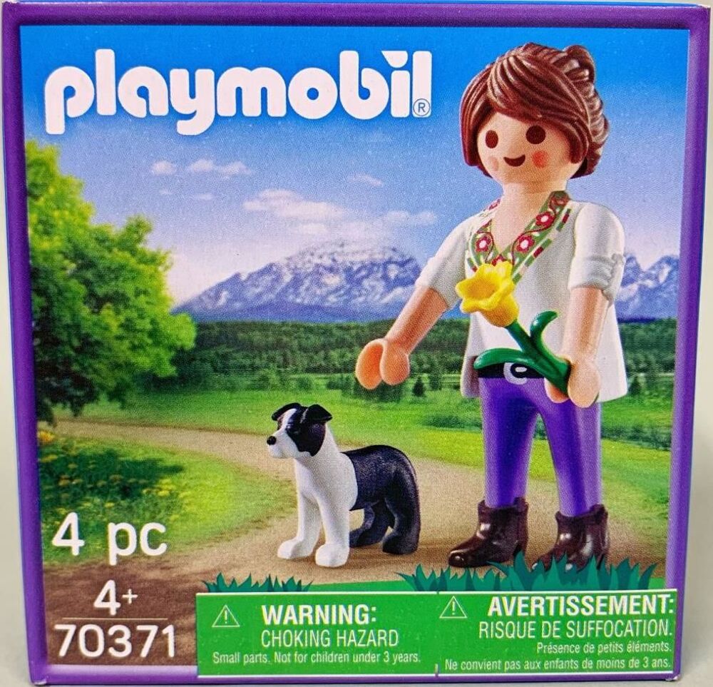 Playmobil figurine mod&egrave;le 70371 jeune fille/femme avec chien Jeux / jouets