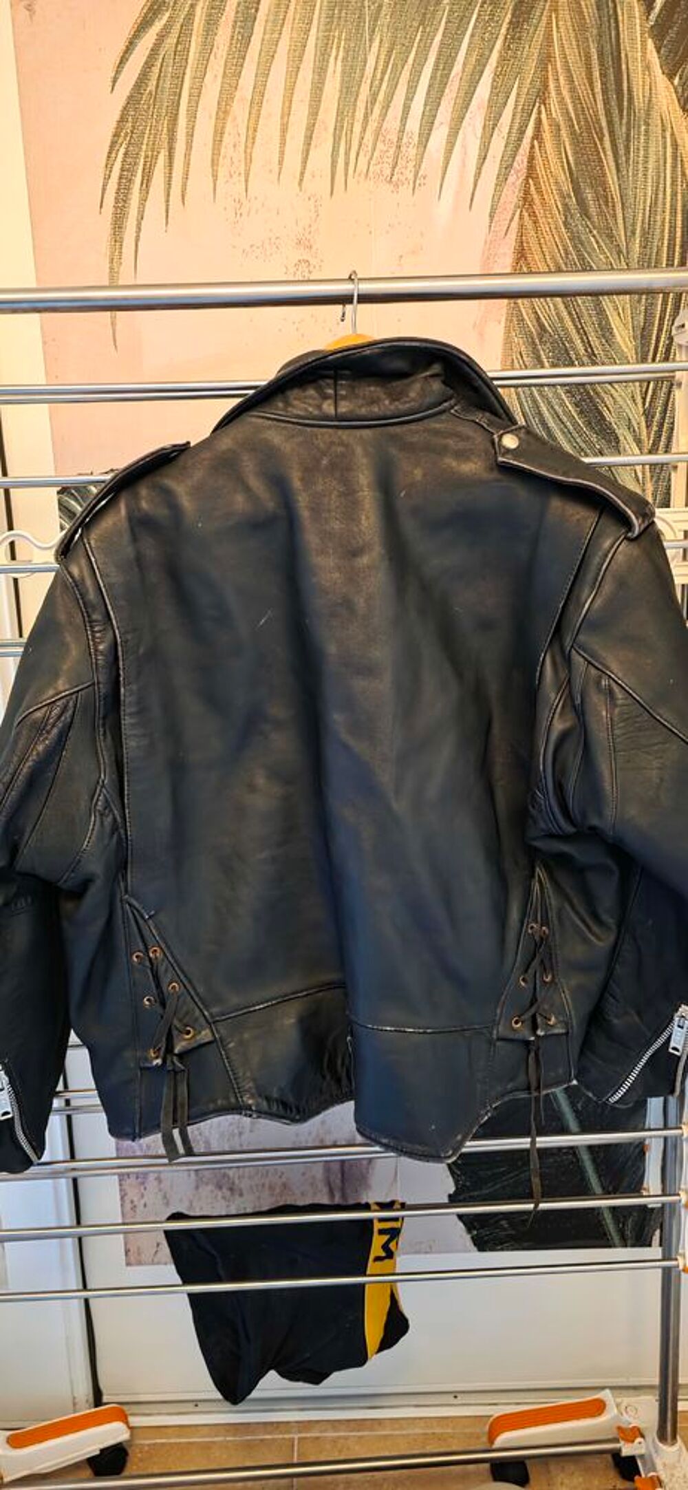Blouson perfecto en cuir d'occasion Vêtements