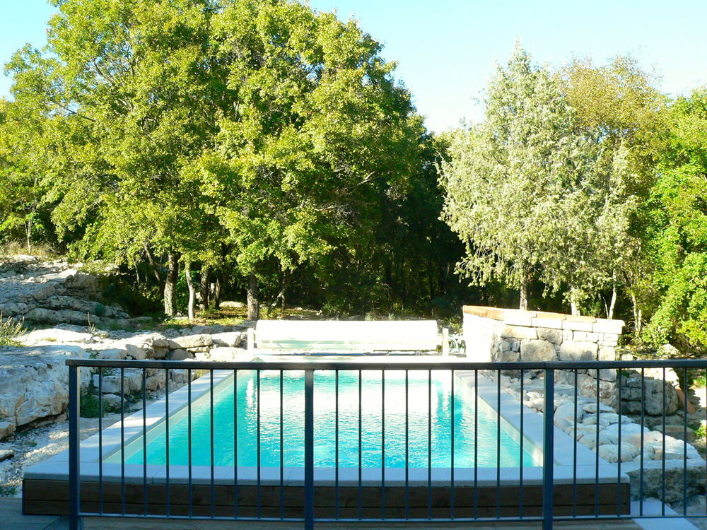   Maison en pierres, en pleine nature, avec piscine privée     Rhône-Alpes, Labeaume (07120)
