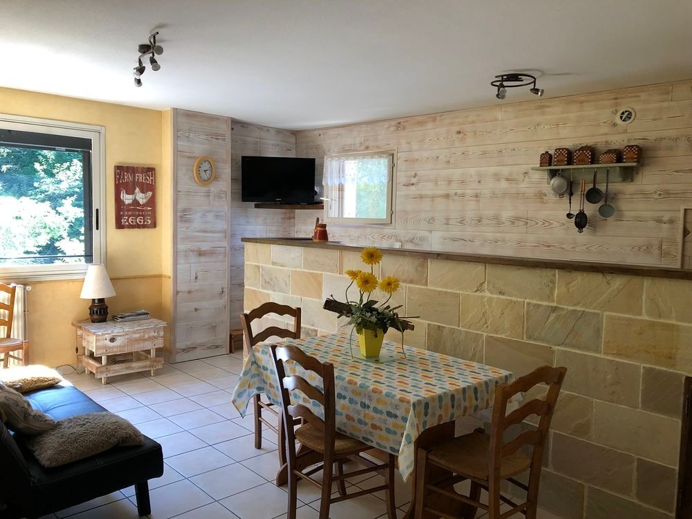   Gîte Drôme Vercors randonnées pêche sur place  Rhône-Alpes, Beauregard-Baret (26300)