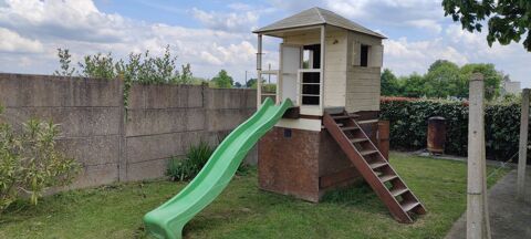cabane de jardin pour enfants 100 Villedieu-la-Bloure (49)