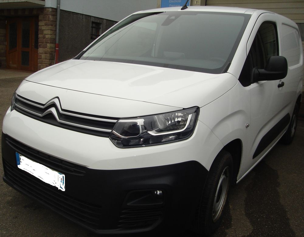 Berlingo BERLINGO VAN M 650 BLUEHDI 100 S&S BVM5 DRIVER 2019 occasion 67330 Hattmatt