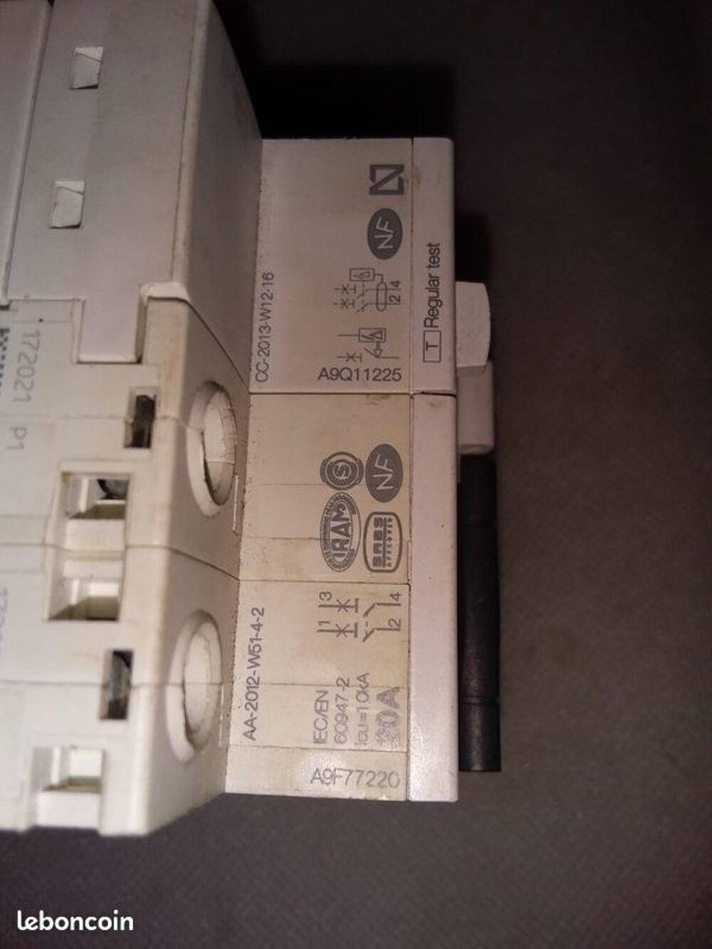 Schneider - Acti9 - iC60N - Disjoncteur - 2P - 20A - R&eacute;f : A Bricolage