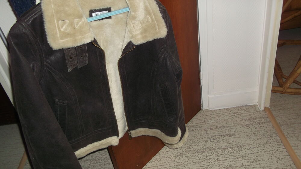 blouson fourr&eacute; , marron Vêtements