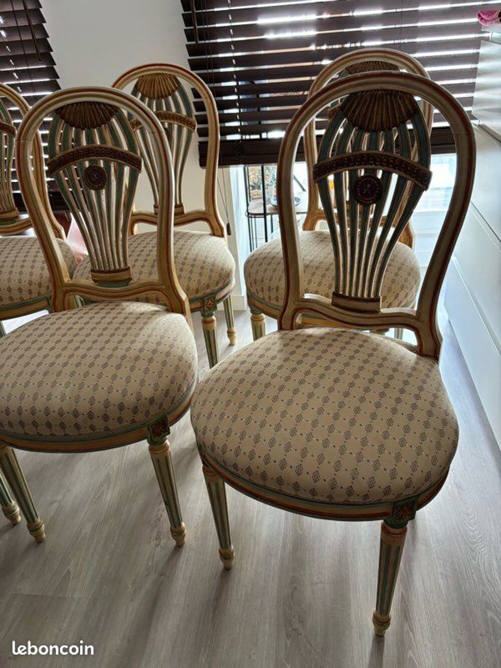 Lot de 6 chaises style Louis XVI Meubles