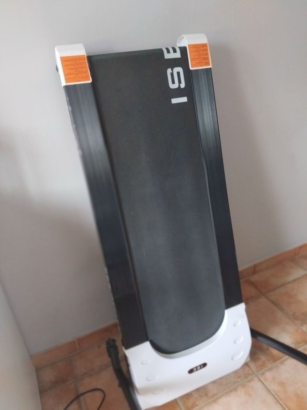 TAPIS DE MARCHE ET COURSE ISEFIT Sports