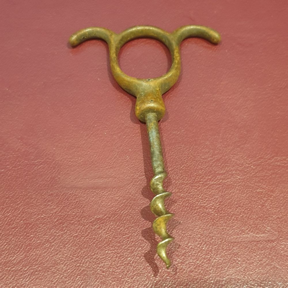 Tire-bouchon " eyebrow " (" sourcils "), 3 doigts 