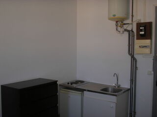  Appartement � louer 1 pi�ce 11 m� Paris