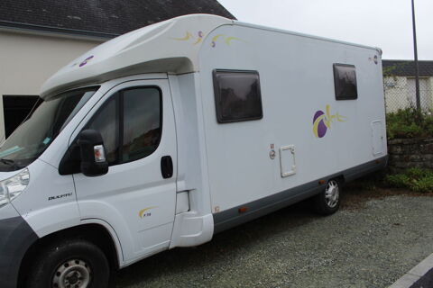 MOOVEO Camping car 2008 occasion Quimper 29000