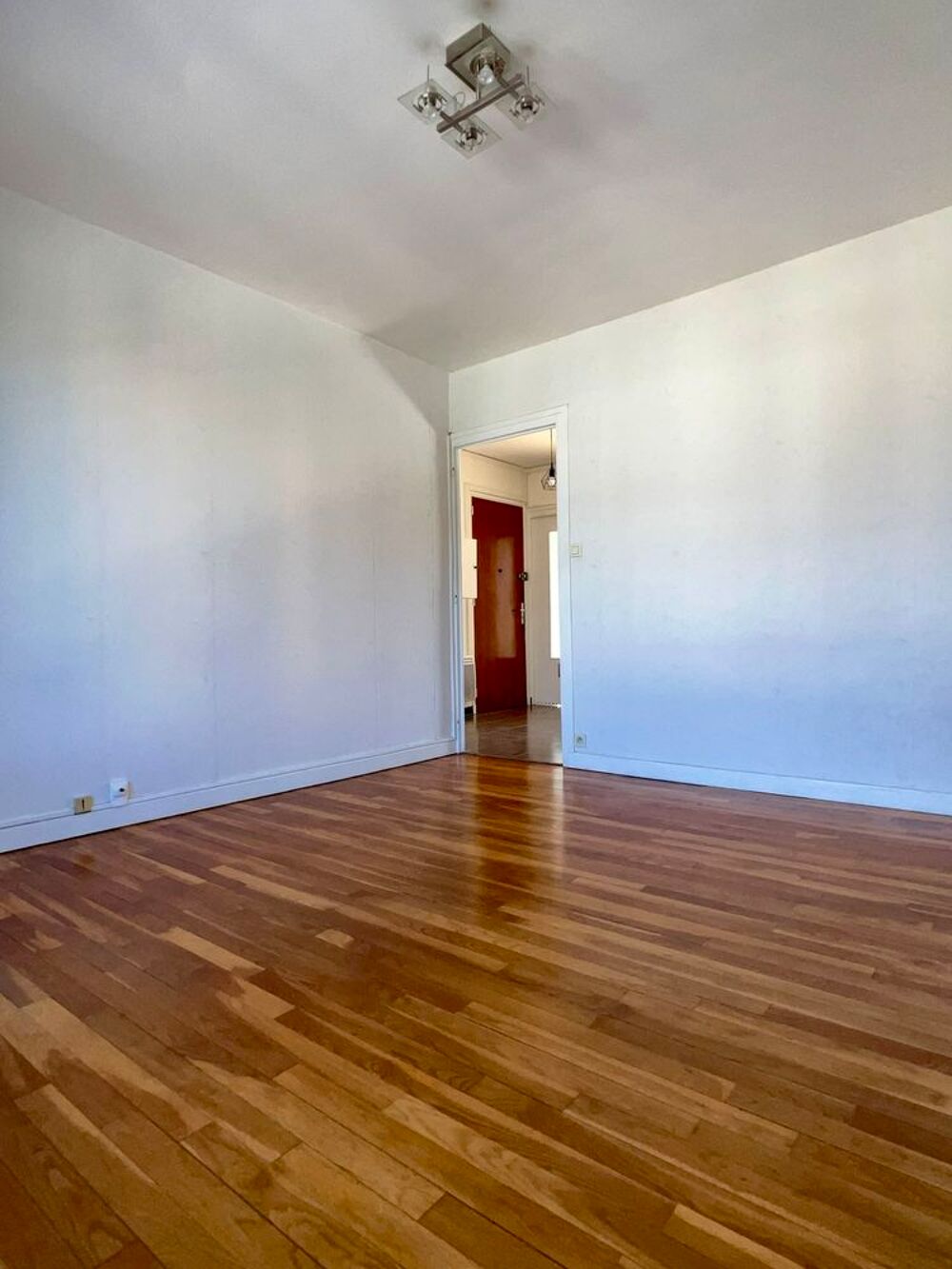 Vente Appartement T2 GRENOBLE Proche Centre & Tram. VUES DÉGAGÉES MASSIFS Grenoble