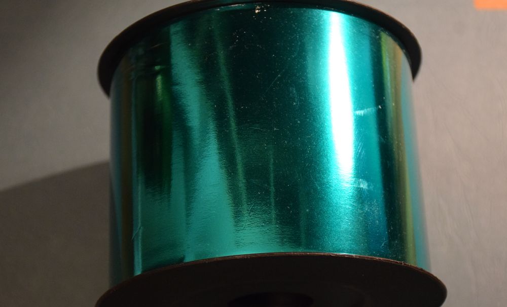 Ruban Bleu M&eacute;tal - Cadeau Noel Fetes 100 m/m x 60 m neuf. D�coration