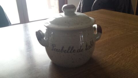 Poubelle de table neuve vintage 9 M�rignies (59)