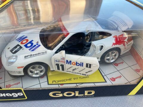 Posche 911 turbo 1/18 130 La Loupe (28)