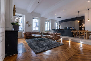  Appartement  louer 6 pices 177 m