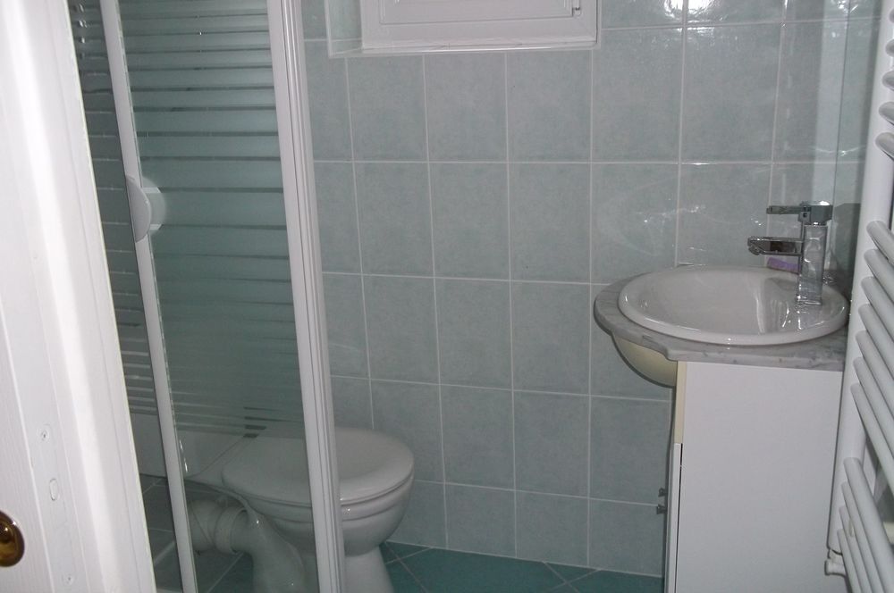Location Maison MAISON DE VILLE T3 70 M², AVEC TERRASSE, COUR ET GARAGE Cransac