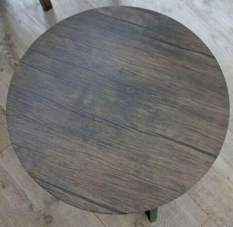 Table basse ronde / bout de canap� Beaulieu-sur-Loire (45)