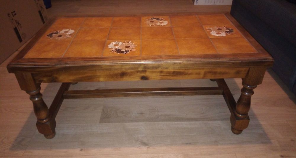 Table basse en bois massif Meubles