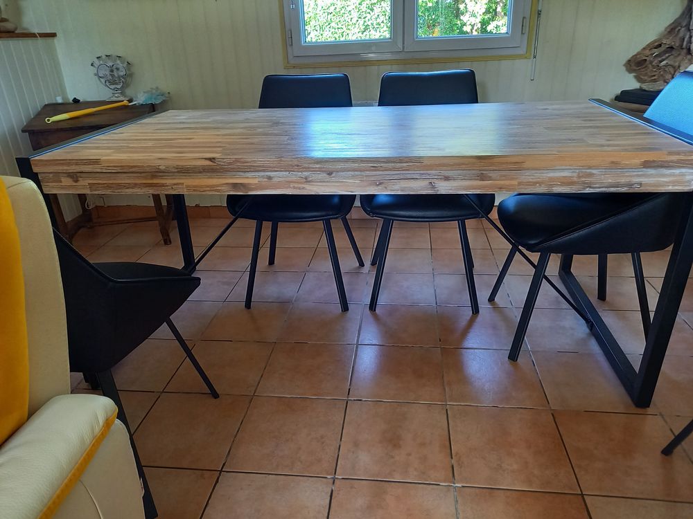 Table salle &agrave; manger Meubles