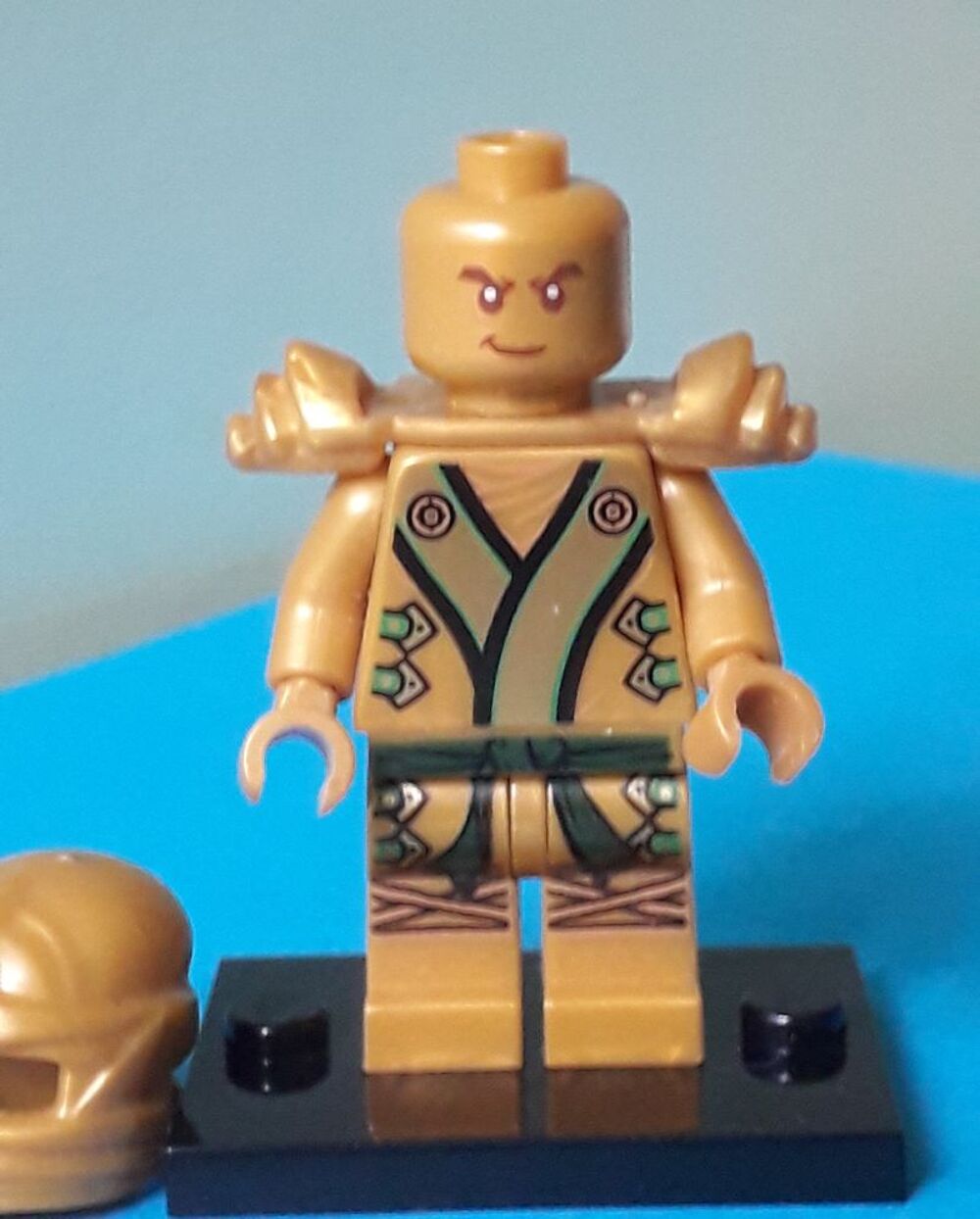 Lego : figurine NINJAGO : Lloyd Jeux / jouets