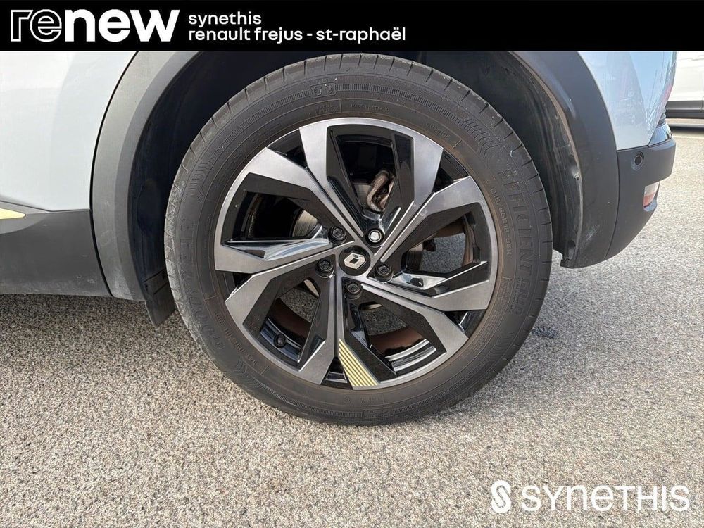 Captur E-Tech full hybrid 145 Engineered 2023 occasion 83600 Fr&eacute;jus