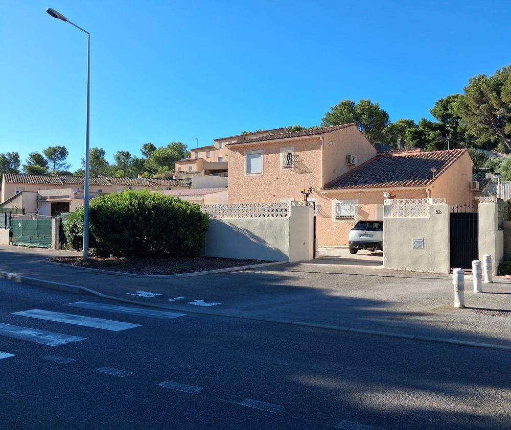 Vente Maison 415 000e 183 m² av garage MARTIGUES jonquières13500 Martigues