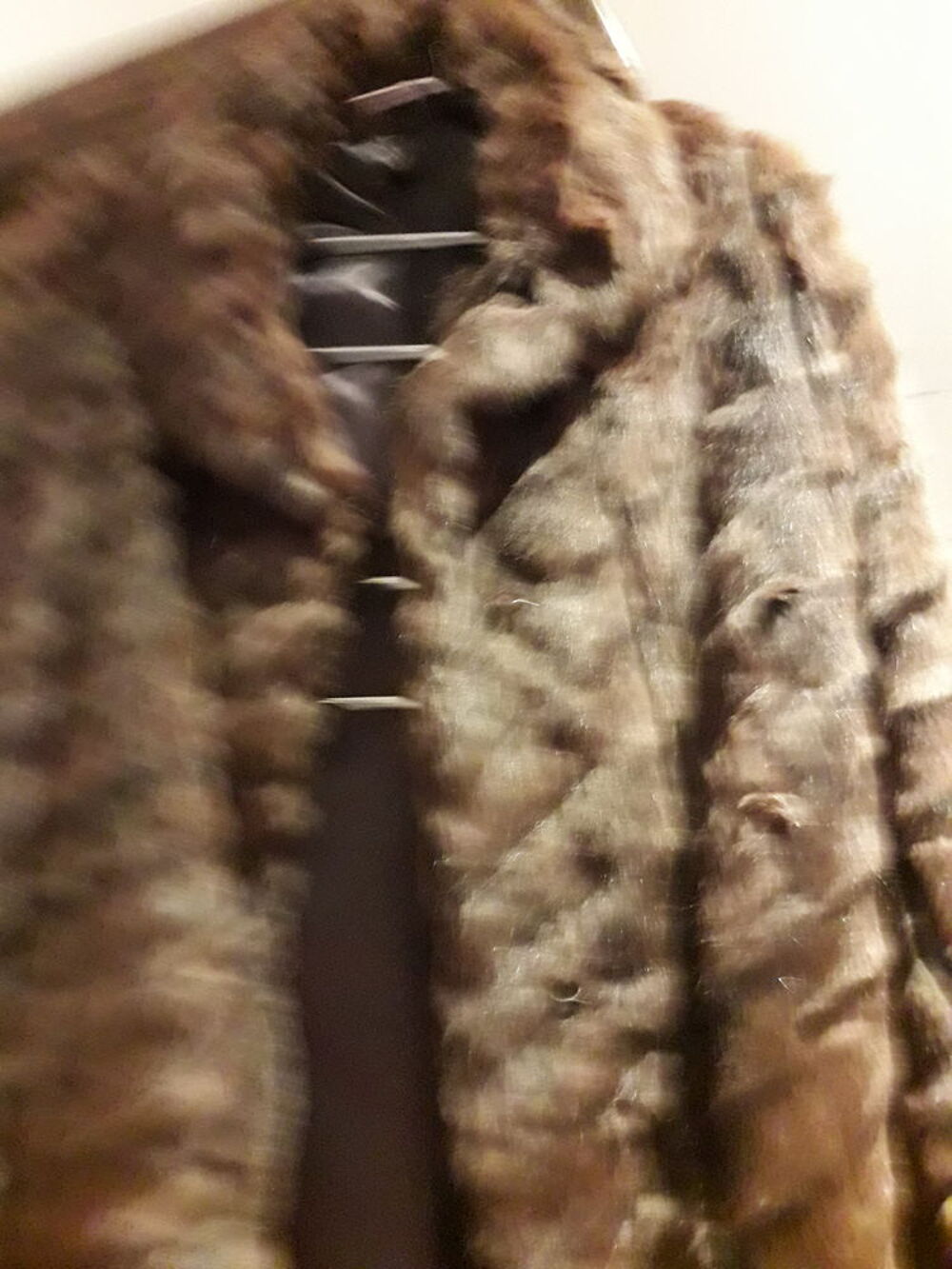 manteau long vison . Vêtements