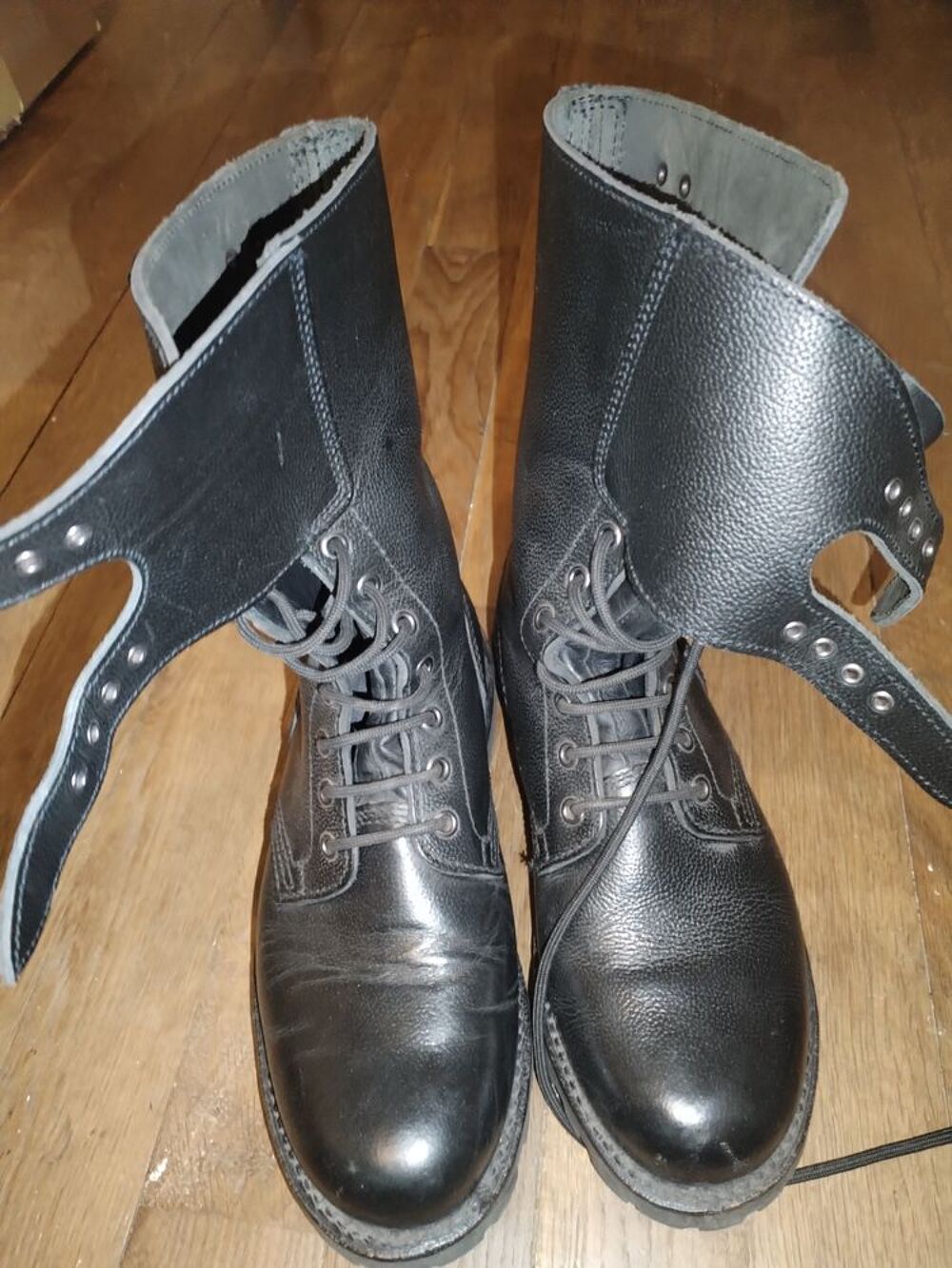 Rangers en cuir taille 42 Chaussures