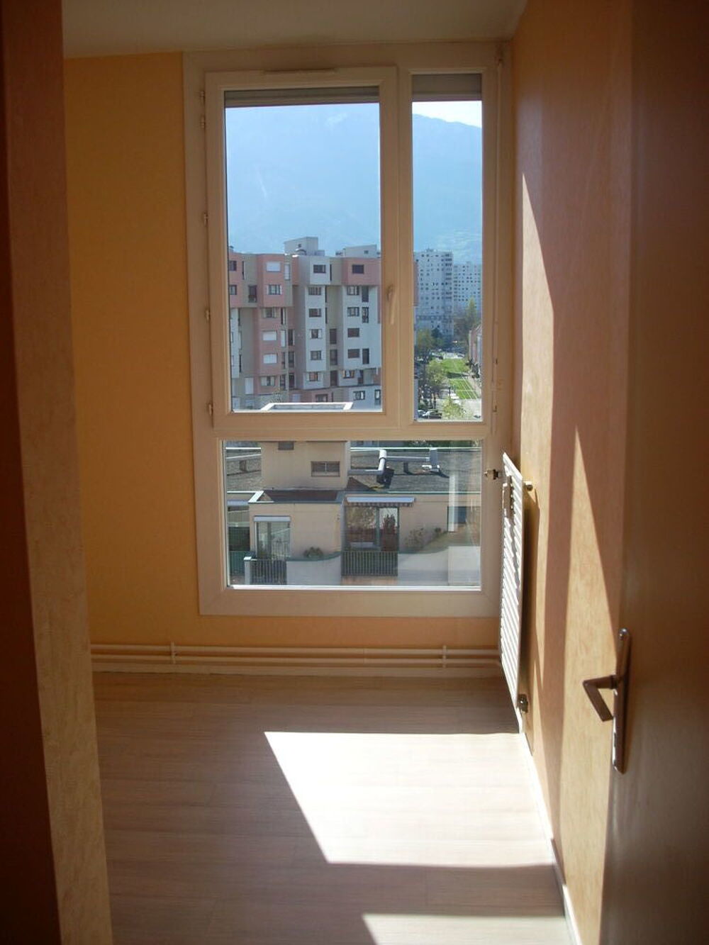 Location Appartement Appartement 3 pi�ces �chirolles