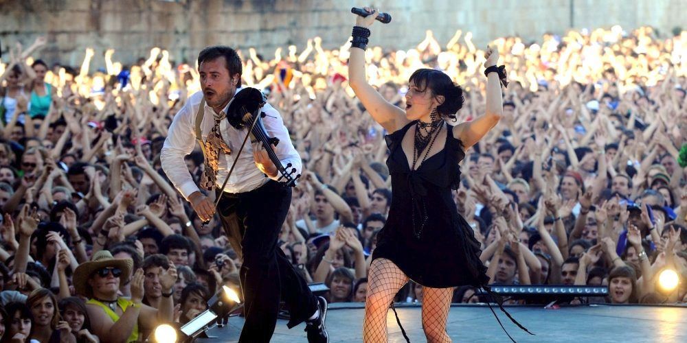 2 billets pour Caravan Palace jeudi 15 octobre &agrave; D&eacute;cines Billetterie