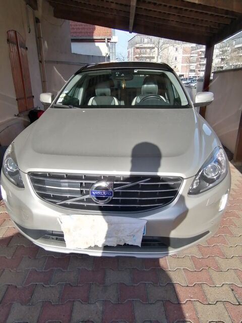 Volvo XC60 D4 190 ch Signature Edition Geartronic A 2017 occasion Orleans 45100