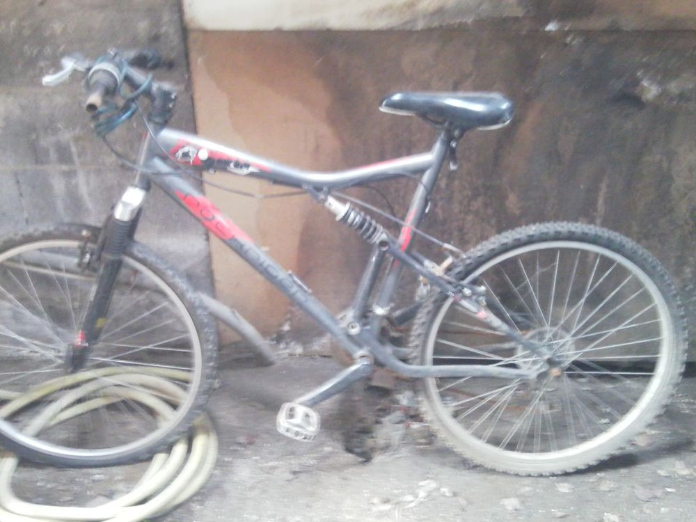 velo Meubles